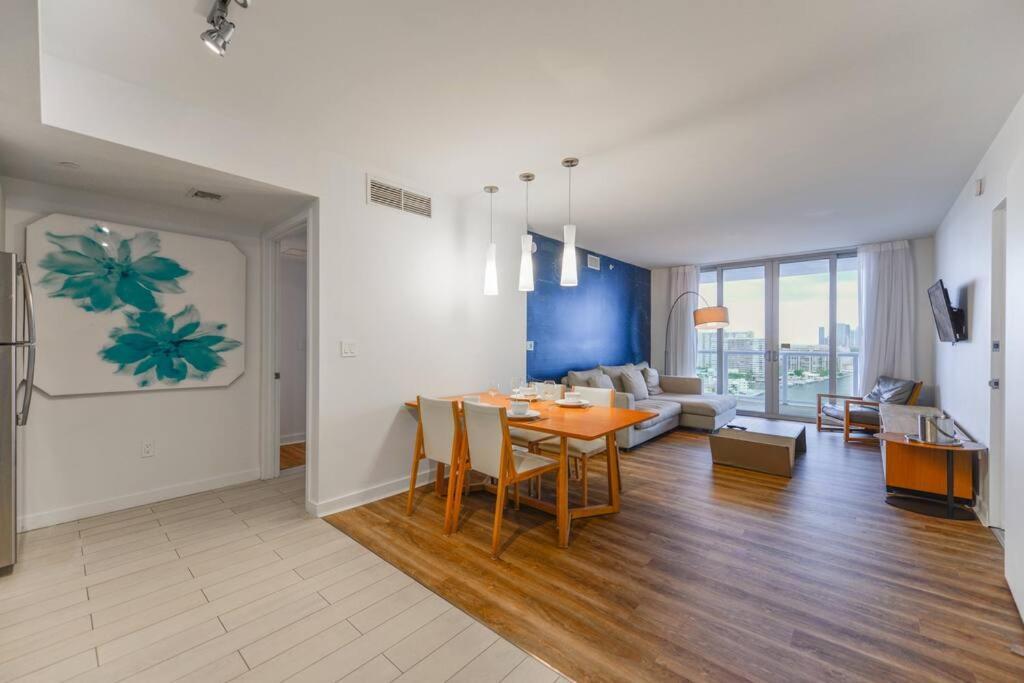 Cozy 1Br Condo Beachwalk Resort Hallandale Beach Exterior foto